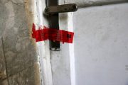سرگردانی ۸۰۰۰ دانش‌آموز تهرانی با پلمپ ۱۱مدرسه