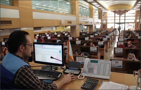 عرضه 52 هزار تن مواد پلیمری در بورس کالا عرضه 52 هزار تن مواد پلیمری در بورس کالا