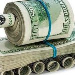 کاهش ارزش ریال به دلیل سیاست‌های اشتباه کارگزاران است/ هیچکس سر جای خود نیست!