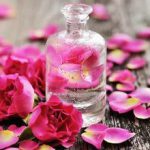 خواص درمانی باورنکردنی گلاب برای چشم